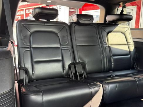 Used 2019 Lincoln Navigator L Reserve w/ Cargo Package AWD/4WD image 23