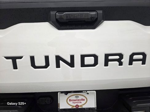 New 2026 Toyota Tundra SR image 25