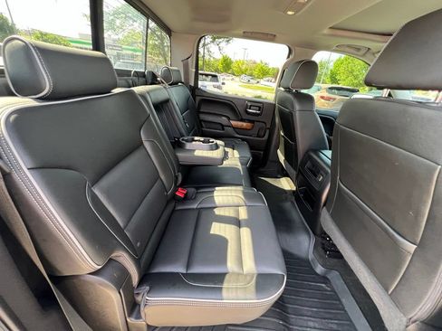 Used 2018 Chevrolet Silverado 1500 High Country AWD/4WD image 26