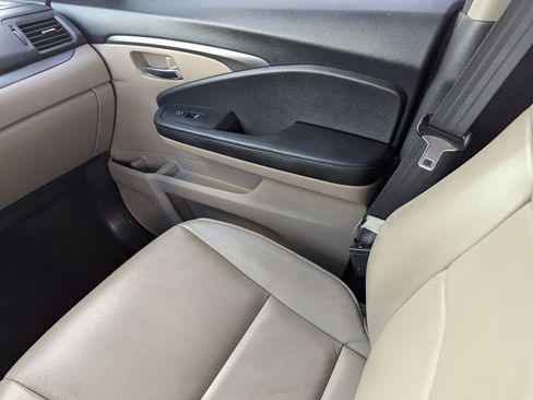 Used 2022 Honda Pilot EX-L image 14