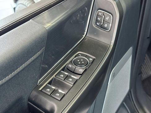 New 2025 Ford F150 Lariat w/ Equipment Group 501A Mid image 18