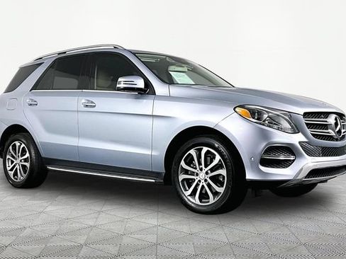 Used 2017 Mercedes-Benz GLE 350 image 2