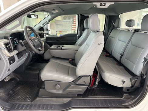 New 2026 Ford F250 XL w/ XL Chrome Package RWD image 23