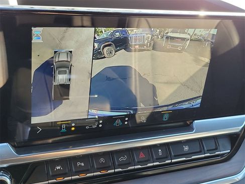 Certified 2022 GMC Sierra 1500 SLT w/ SLT Premium Plus Package image 14