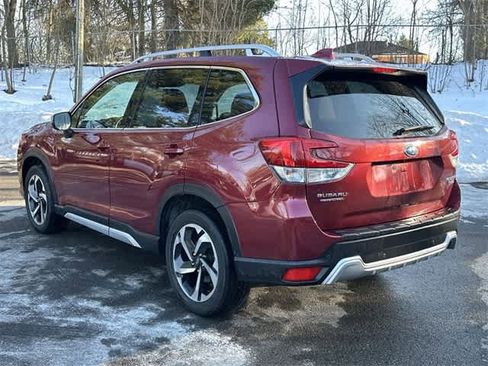 Used 2022 Subaru Forester Touring image 23