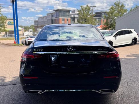 Used 2023 Mercedes-Benz E 350 4MATIC Sedan image 5