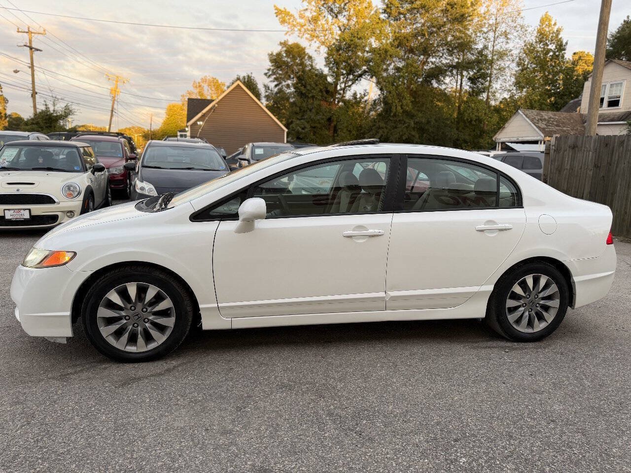 Used 2010 Honda Civic EX image 5