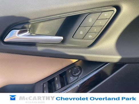 New 2026 Chevrolet Equinox ACTIV w/ Convenience Package III AWD/4WD image 32