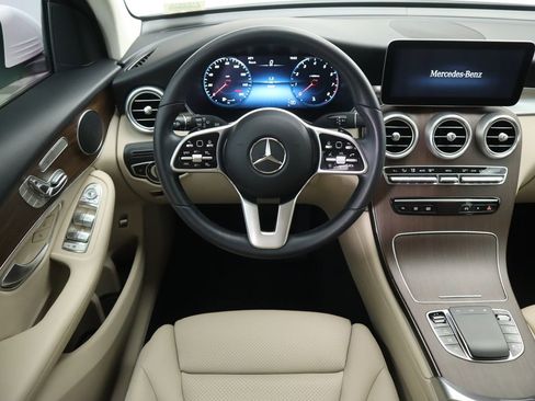 Certified 2022 Mercedes-Benz GLC 300 image 10
