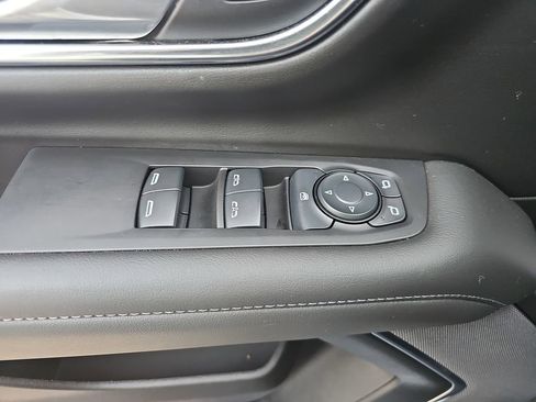 Used 2024 Chevrolet Tahoe LS image 28