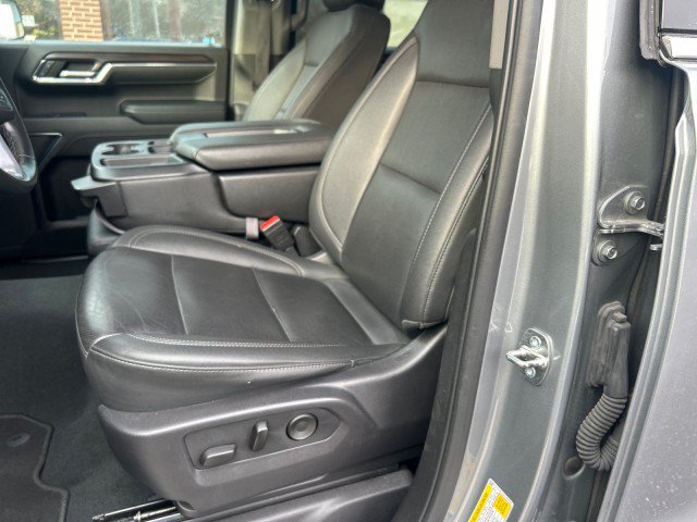 Used 2024 GMC Sierra 1500 SLT AWD/4WD image 11