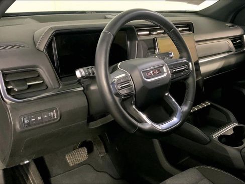 Used 2025 GMC Terrain Elevation FWD image 14