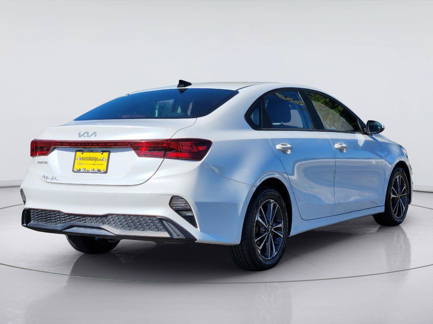 Used 2023 Kia Forte LXS FWD image 5
