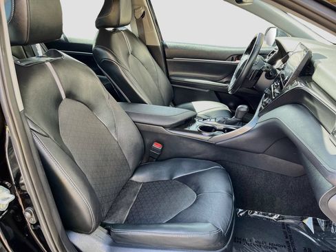 Used 2024 Toyota Camry XSE FWD image 26