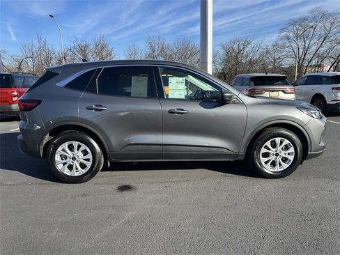 Certified 2023 Ford Escape Active w/ Tech Pack #2 image 4