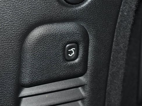 Used 2014 Dodge Durango Limited w/ Premium Group AWD/4WD image 35