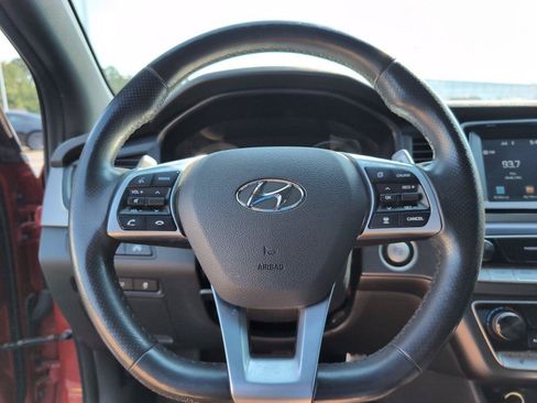 Used 2019 Hyundai Sonata Sport w/ Tech Package 03 FWD image 29