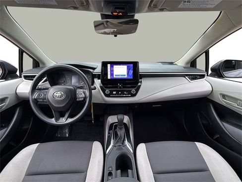 Certified 2024 Toyota Corolla LE image 35