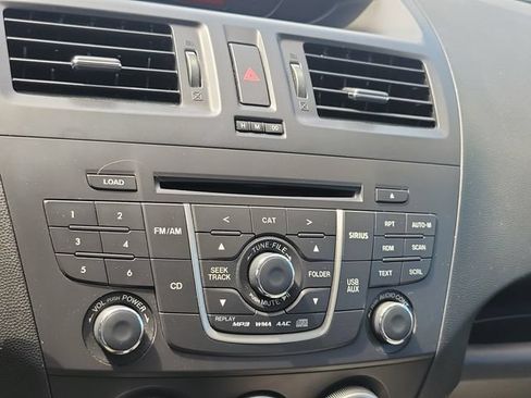 Used 2015 MAZDA MAZDA5 Sport FWD image 23