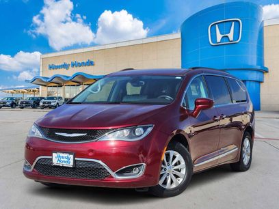 Used 2017 Chrysler Pacifica Touring-L
