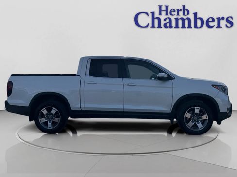 Used 2025 Honda Ridgeline RTL image 10