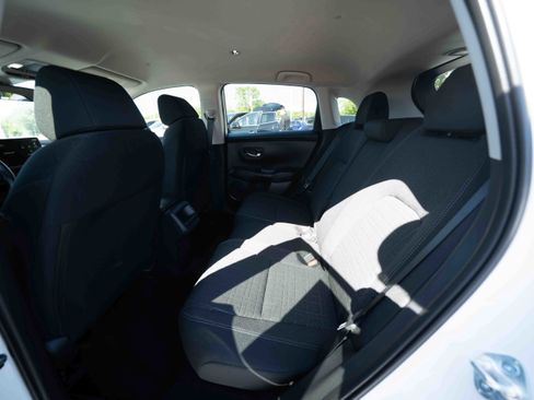 Used 2026 Honda HR-V LX image 23