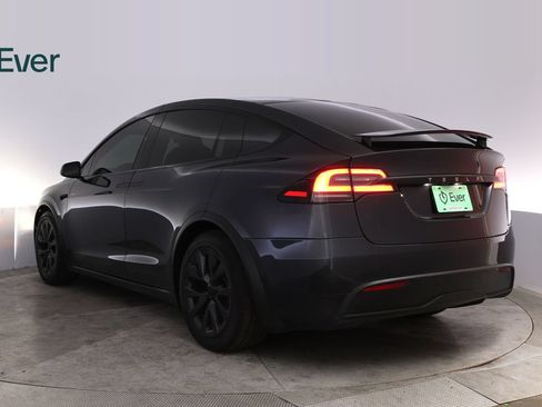 Used 2024 Tesla Model X AWD/4WD image 17