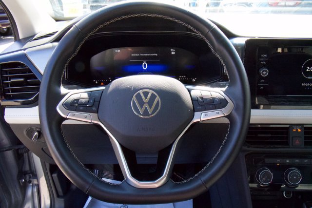 Used 2025 Volkswagen Taos S FWD image 15