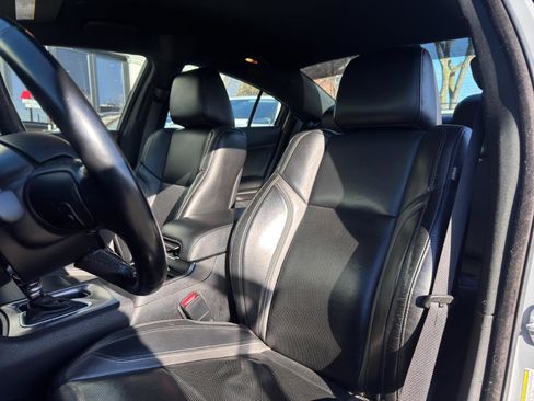 Used 2021 Dodge Charger SXT w/ Leather Interior Group image 16