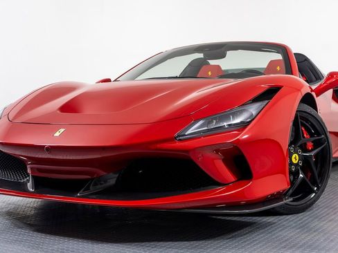 Certified 2023 Ferrari F8 Tributo image 1