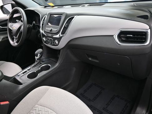Used 2024 Chevrolet Equinox LS w/ Driver Confidence II Package image 40