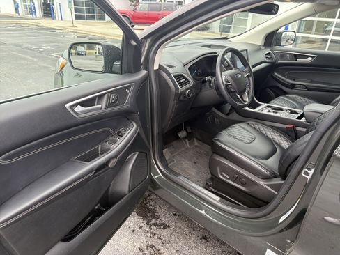 Used 2023 Ford Edge Titanium w/ Class II Trailer Tow Package AWD/4WD image 20