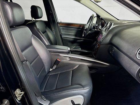 Used 2011 Mercedes-Benz ML 350 4MATIC image 28