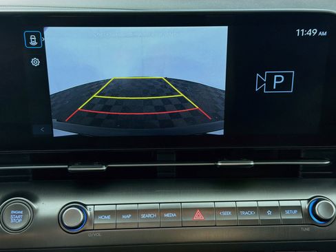 Used 2025 Hyundai Kona SEL FWD image 23