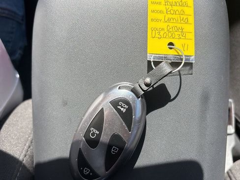 Used 2025 Hyundai Kona SEL FWD image 12