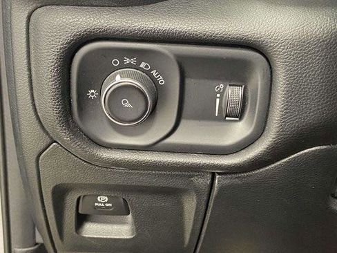 Used 2024 RAM 1500 Laramie image 17