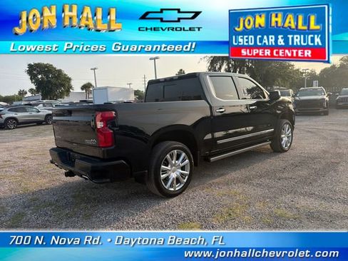 Used 2025 Chevrolet Silverado 1500 High Country AWD/4WD image 12