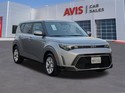 Used 2023 Kia Soul LX w/ Option Group 015 image 3