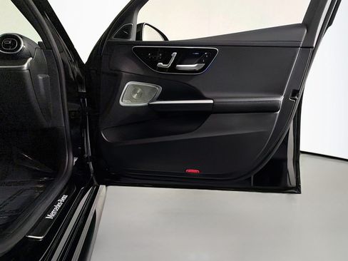 Certified 2024 Mercedes-Benz C 300 4MATIC Sedan image 25