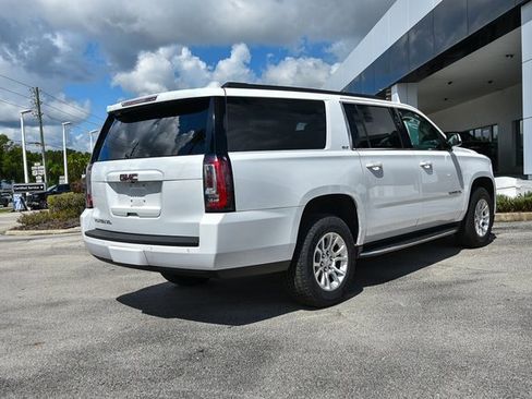 Used 2019 GMC Yukon XL SLT w/ Open Road Package image 10
