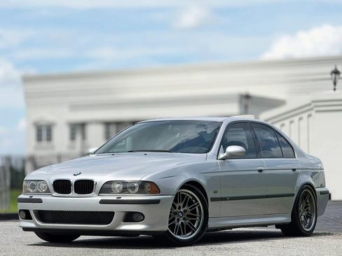 Used 2000 BMW M5 RWD image 1