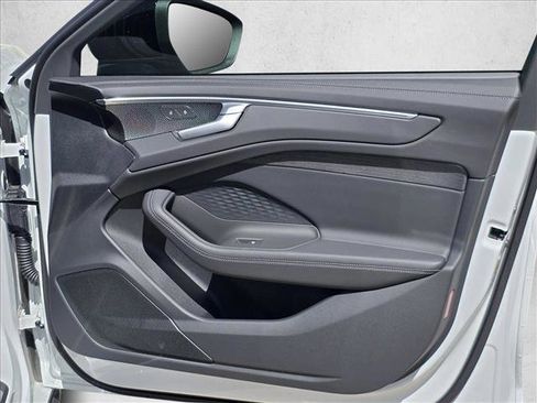 New 2026 Audi A6 Premium Plus image 10