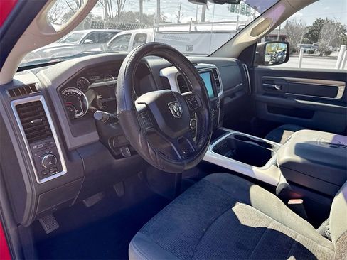 Used 2017 RAM 1500 Big Horn image 10