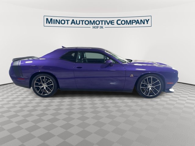 Certified 2016 Dodge Challenger R/T Scat Pack w/ Leather Interior Group RWD image 10