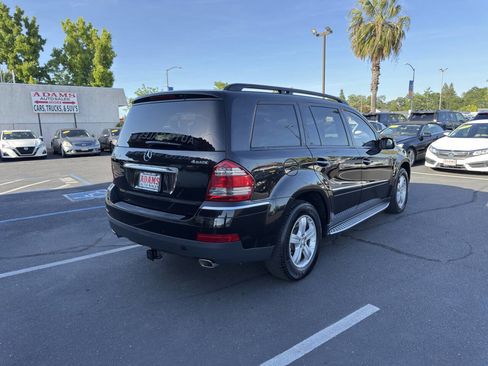 Used 2008 Mercedes-Benz GL 450 4MATIC image 3