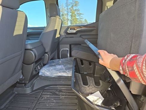 New 2026 GMC Sierra 1500 Elevation image 30