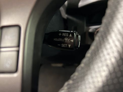 Used 2018 Toyota Tacoma TRD Off-Road image 20