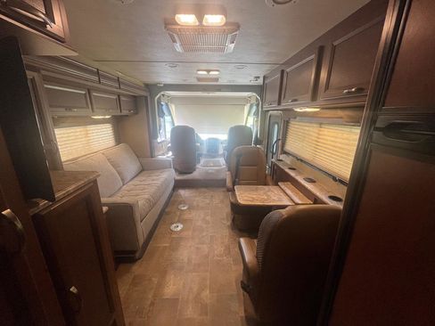 Used 2015 Ford E-350 and Econoline 350 Super Duty w/ A/C Prep Package RWD image 13