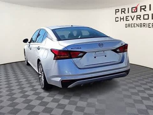 Used 2023 Nissan Altima 2.5 SV image 7