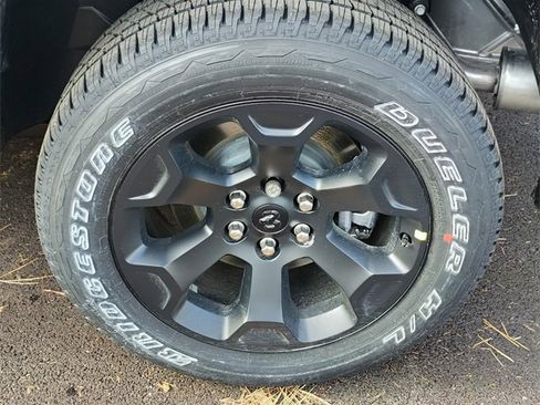 New 2026 RAM 1500 Big Horn w/ Night Edition image 4